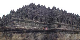 Zahlreiche kulturelle Highlights warten auf unseren Indonesien Studienreisen auf Sie